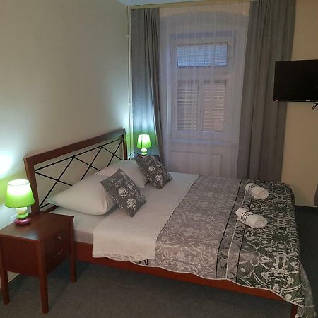 Elg Rooms Postojna Kültér fotó
