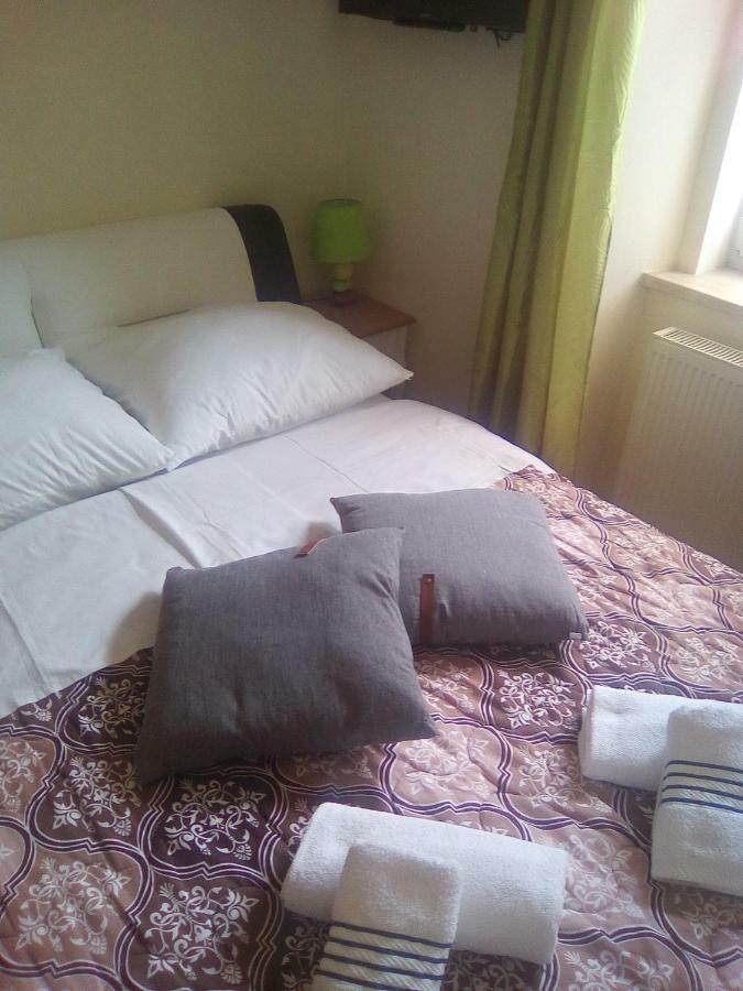 Elg Rooms Postojna Kültér fotó
