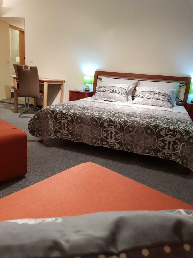 Elg Rooms Postojna Kültér fotó
