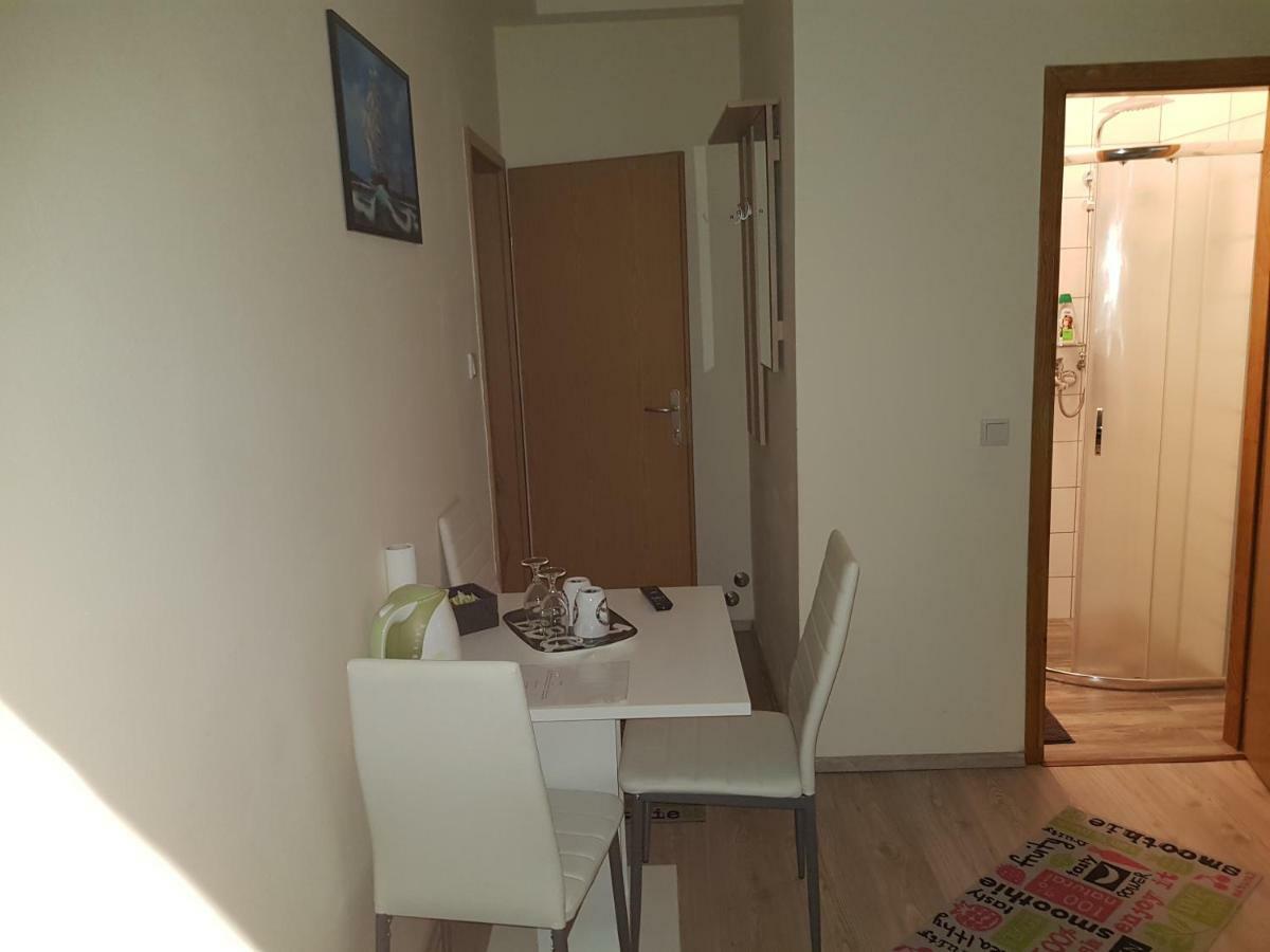 Elg Rooms Postojna Kültér fotó