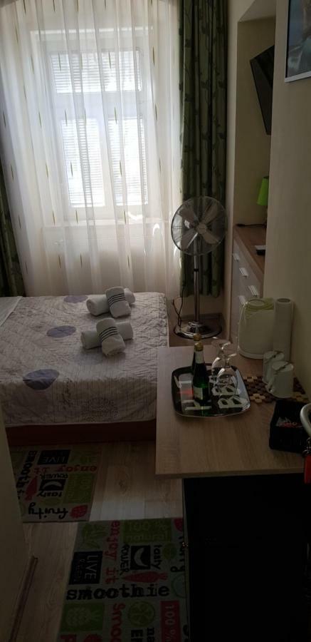 Elg Rooms Postojna Kültér fotó