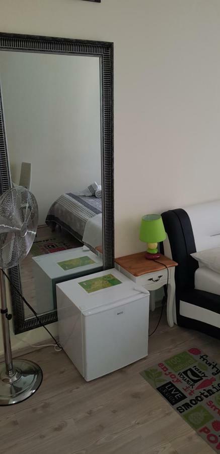Elg Rooms Postojna Kültér fotó