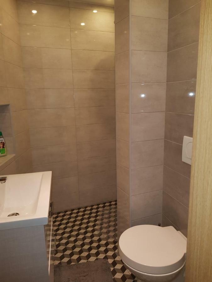 Elg Rooms Postojna Kültér fotó