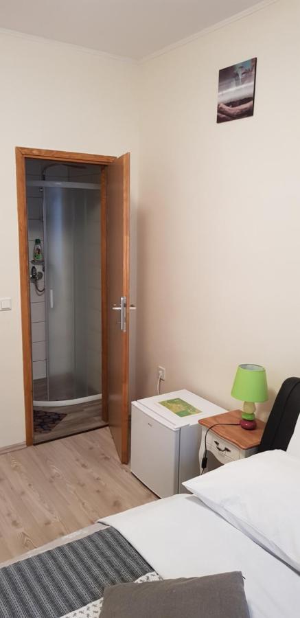 Elg Rooms Postojna Kültér fotó